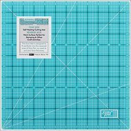 Scrapbooking tools self healing mat